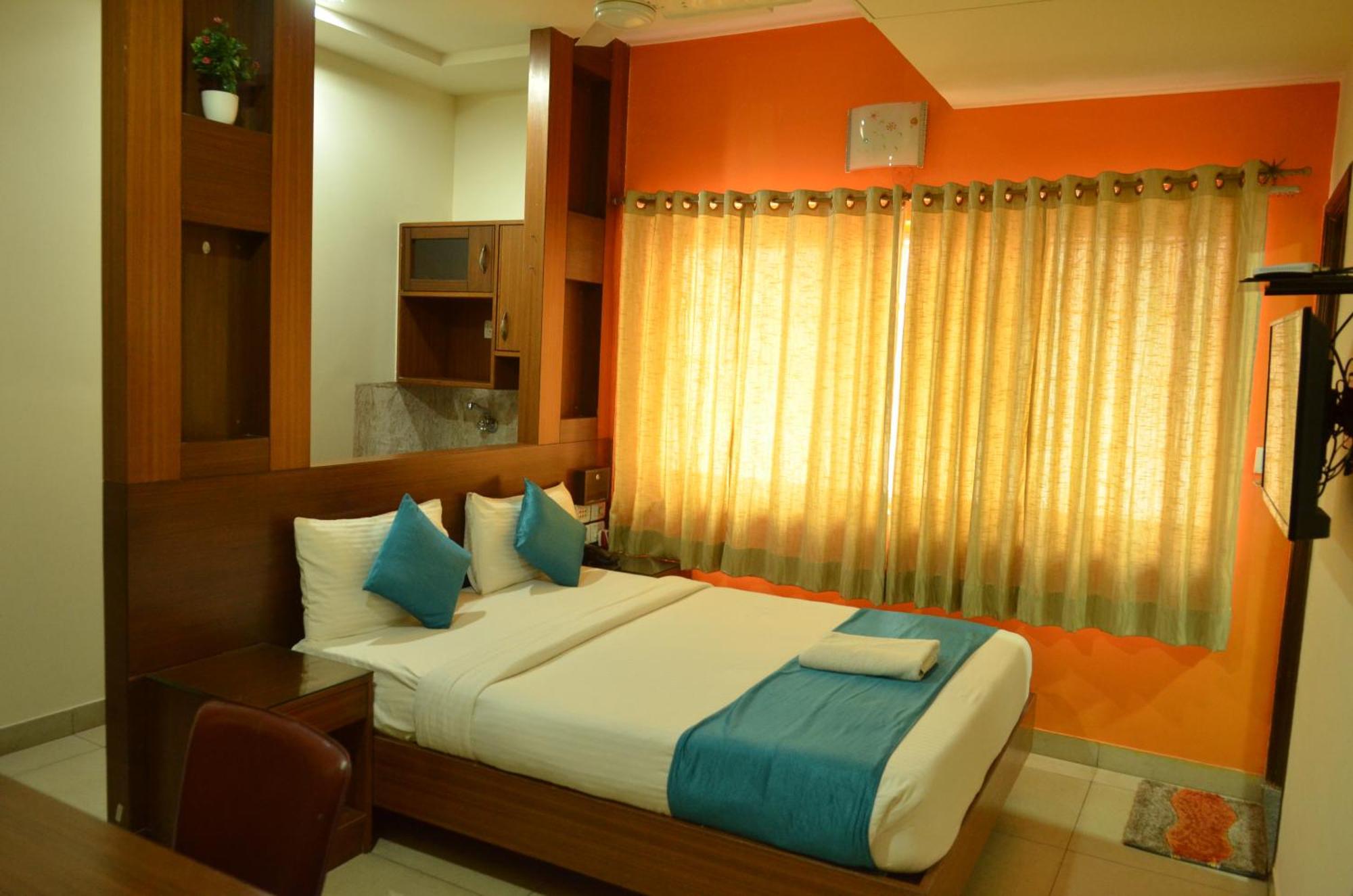 Cubbon Suites - 10 Minute Walk To Mg Road, Mg Road Metro And Church Street Bangalore Eksteriør billede